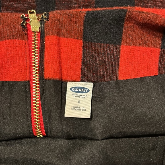 Plaid skirt - Picture 3 of 3